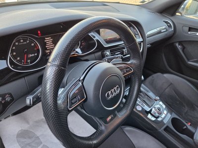 Audi RS4 AVANT 42 V8 FSI 450CH QUATTRO S TRONIC 7   - 10