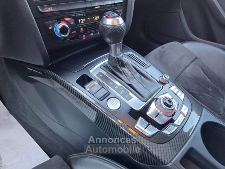 Audi RS4 AVANT 42 V8 FSI 450CH QUATTRO S TRONIC 7 - 11