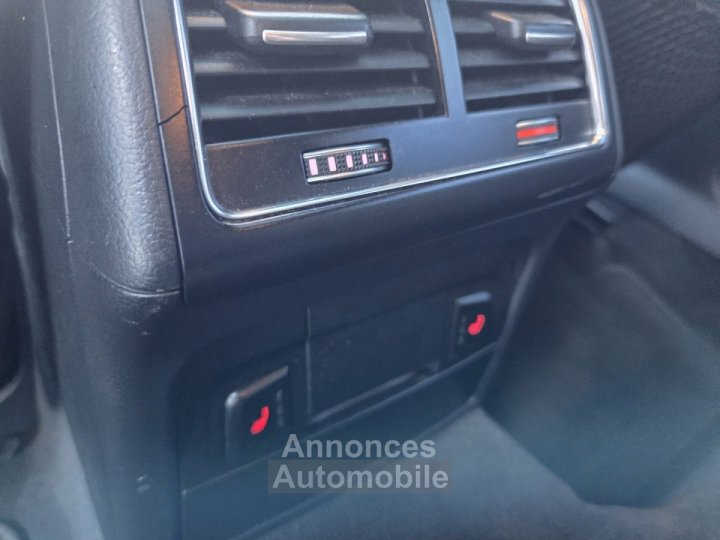 Audi RS4 AVANT 42 V8 FSI 450CH QUATTRO S TRONIC 7 - 14