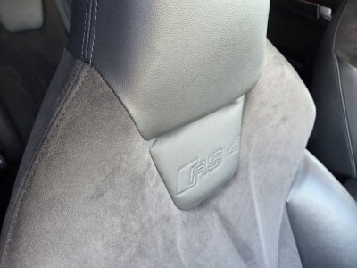 Audi RS4 AVANT 42 V8 FSI 450CH QUATTRO S TRONIC 7   - 16