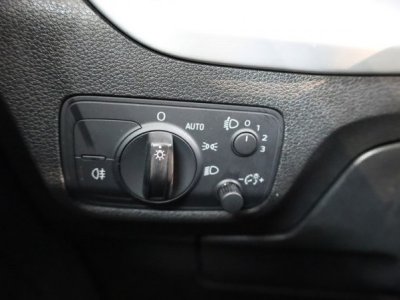 Audi Q2 14 TFSI 150CH COD SPORT   - 11