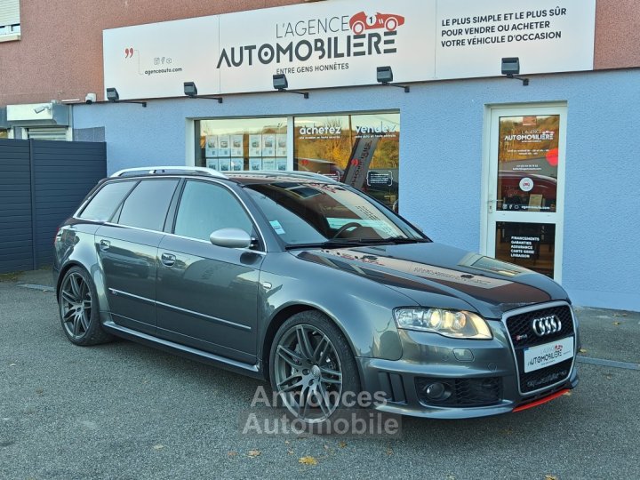 Audi RS4 Avant 42 V8 FSI 420 QUATTRO - 1