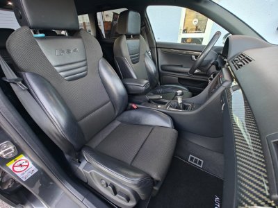 Audi RS4 Avant 42 V8 FSI 420 QUATTRO   - 16