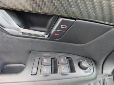 Audi RS4 Avant 42 V8 FSI 420 QUATTRO   - 21