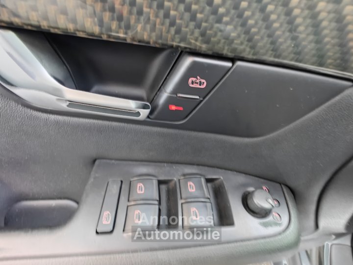 Audi RS4 Avant 42 V8 FSI 420 QUATTRO - 21