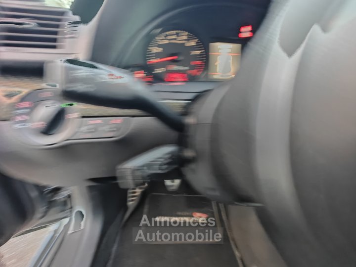 Audi RS4 Avant 42 V8 FSI 420 QUATTRO - 24