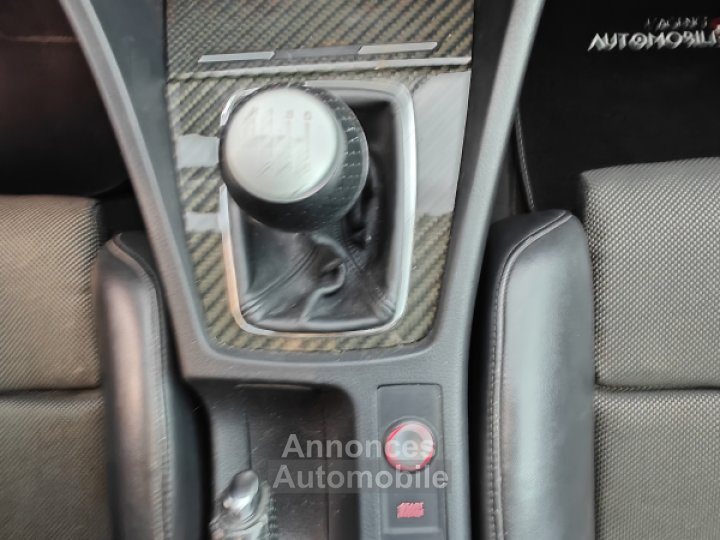 Audi RS4 Avant 42 V8 FSI 420 QUATTRO - 32