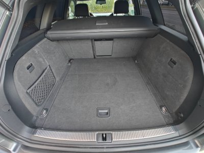 Audi RS4 Avant 42 V8 FSI 420 QUATTRO   - 39