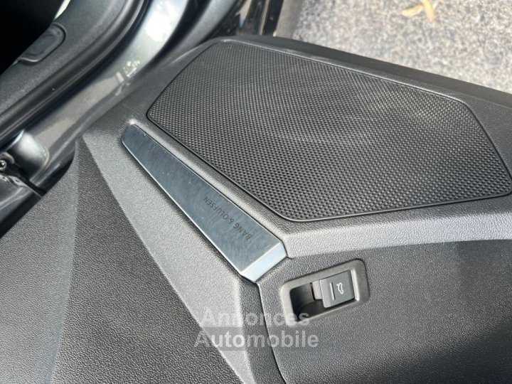 Audi RS3 SPORTBACK 25 TFSI 407 S tronic 7 Quattro Performance garantie 12 mois - 24