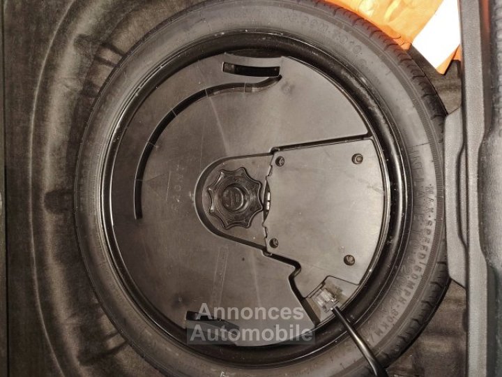 Audi A3 Sportback III Phase 2 20 TDI 150ch S line S-TRONIC 7 - 21