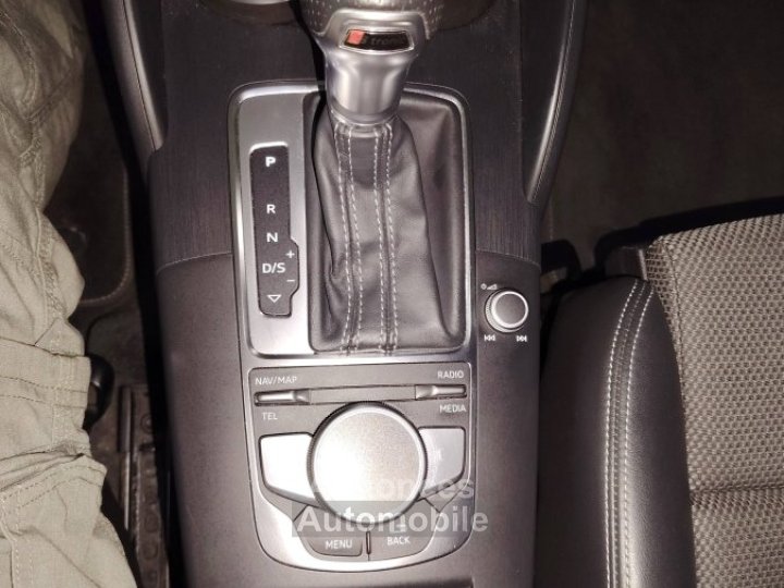 Audi A3 Sportback III Phase 2 20 TDI 150ch S line S-TRONIC 7 - 22