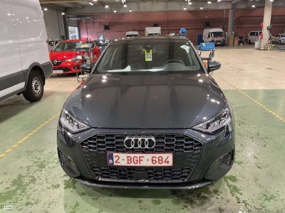 Audi A3 35TDi Sedan Advanced   - 3