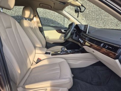 Audi A4 14 TFSI-- 11000 KM-- CUIR-CLIM-GPS-GARANTIE - 12