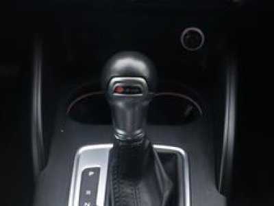 Audi A3 Sportback 15 tfsi 150 ch design s-tronic bva %2B sieges chauffants   - 10