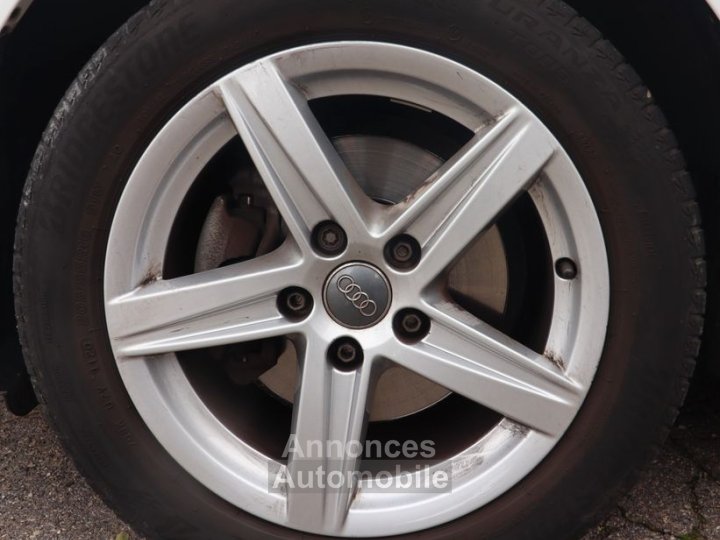 Audi A3 Sportback 15 tfsi 150 ch design s-tronic bva %2B sieges chauffants - 13