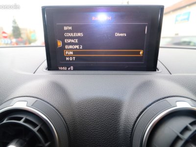 Audi A3 Sportback 15 tfsi 150 ch design s-tronic bva %2B sieges chauffants   - 32