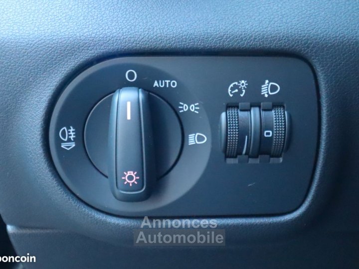 Audi A1 16 tdi 105 ch ambiente - 29