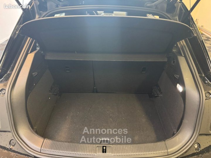 Audi A1 14 tfsi 125ch s-line entretien constructeur 2eme main - 11
