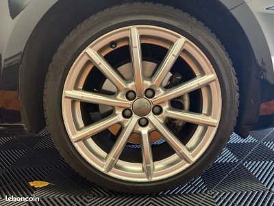 Audi A1 14 tfsi 125ch s-line entretien constructeur 2eme main   - 25