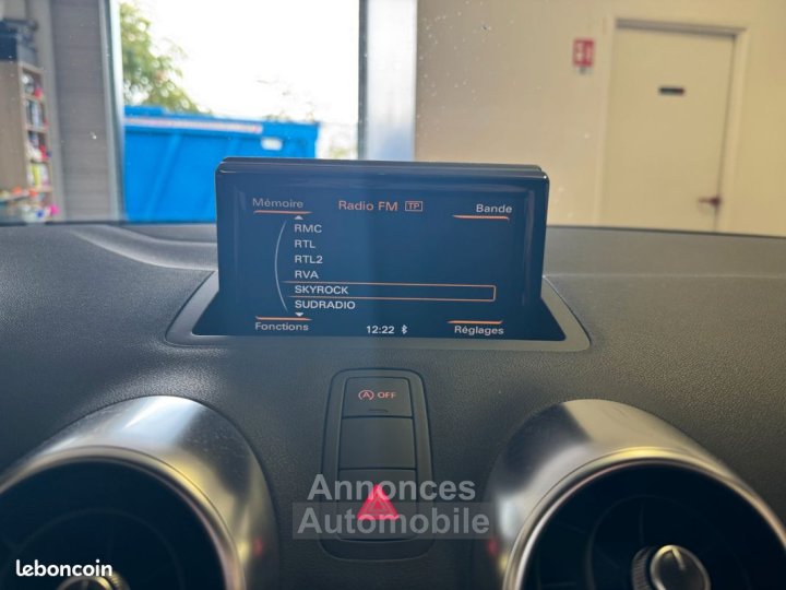 Audi A1 14 tfsi 125ch s-line entretien constructeur 2eme main - 29