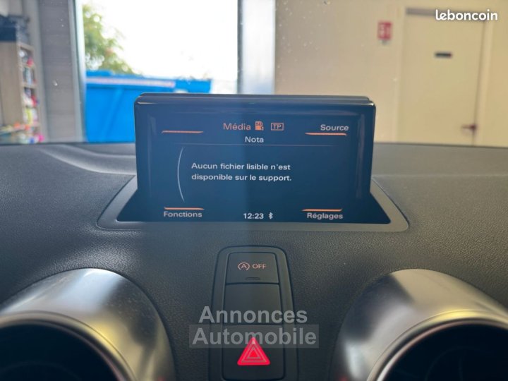Audi A1 14 tfsi 125ch s-line entretien constructeur 2eme main - 30