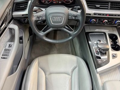 Audi Q7 v6 45 tdi 230 hybrid mhev quattro camera cuir elect 7 places   - 13