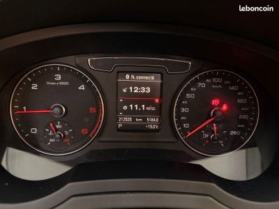 Audi Q3 20 TDI 150 AMBIENTE QUATTRO S-TRONIC 1ère MAIN & ENTRETIEN   - 21