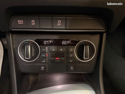 Audi Q3 20 TDI 150 AMBIENTE QUATTRO S-TRONIC 1ère MAIN & ENTRETIEN   - 29