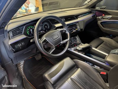 Audi e-tron 55 sportback quattro s line   - 11