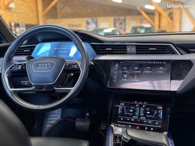 Audi e-tron 55 sportback quattro s line   - 16