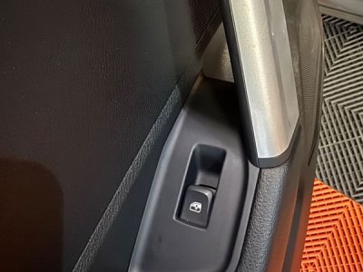 Audi Q2 10 30 tfsi 115 business line s-tronic bva   - 18