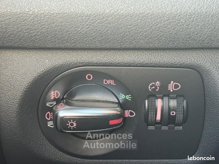 Audi A3 CABRIOLET 12 TFSI 105 AMBIENTE-GARANTIE 6 MOIS - 13