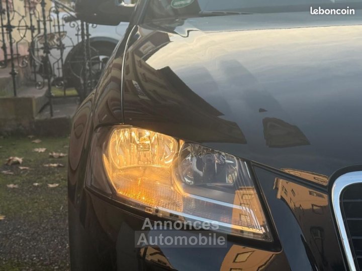 Audi A3 CABRIOLET 12 TFSI 105 AMBIENTE-GARANTIE 6 MOIS - 28