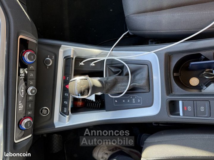 Audi Q3 Sportback 35 TDI 150CH BUSINESS LINE S TRONIC 7 - 23