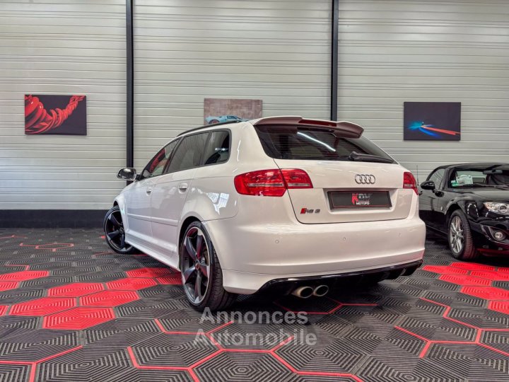 Audi RS3 8P 25TFSi 340 QUATTRO - 4