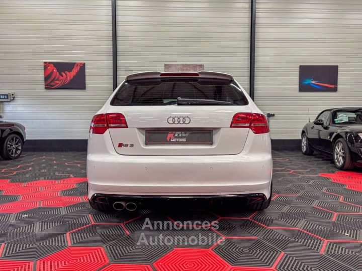 Audi RS3 8P 25TFSi 340 QUATTRO - 5
