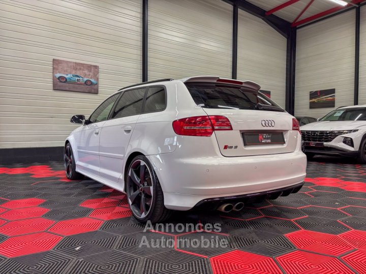 Audi RS3 8P 25TFSi 340 QUATTRO - 8