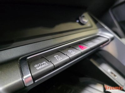 Audi Q3 15 35 TFSI 150 S-LINE A - 20