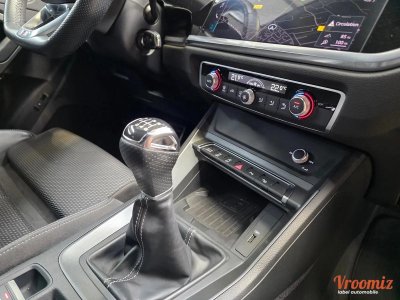 Audi Q3 15 35 TFSI 150 S-LINE A - 25