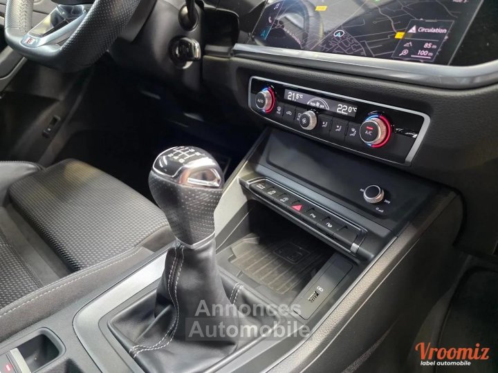 Audi Q3 15 35 TFSI 150 S-LINE A - 25