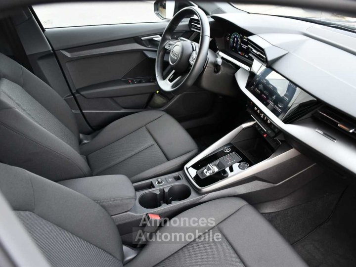 Audi A3 40 TFSIe - PLUG-IN - LED - CARPLAY - SENSOREN - CRUISE - - 17