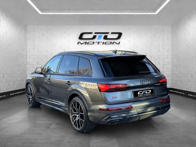 Audi Q7 60 TFSIe 490 Tiptronic 8 quattro 5pl Competition - 4