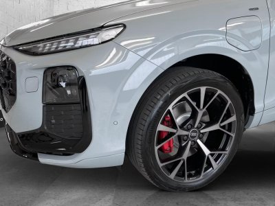 Audi Q3 e-hybrid S LINE 272 ch S tronic 6 - 9