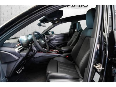 Audi A6 Avant 40 TDI 204 ch S tronic 7 Quattro S line Edition One   - 9