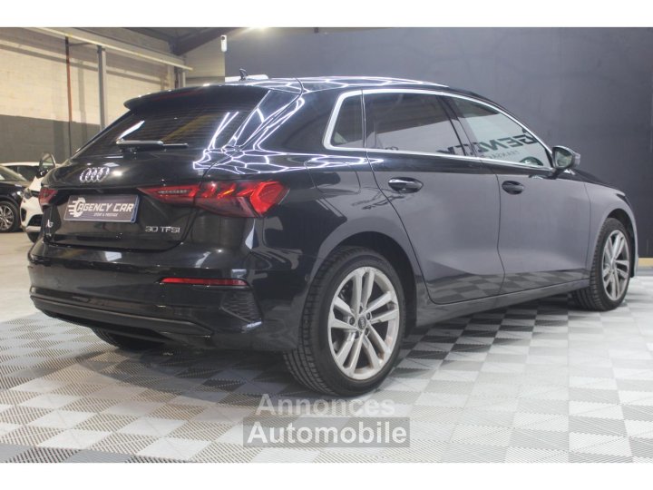 Audi A3 Sportback 10 30 TFSI - 110 ch - LOA 299 euros/mois - 4