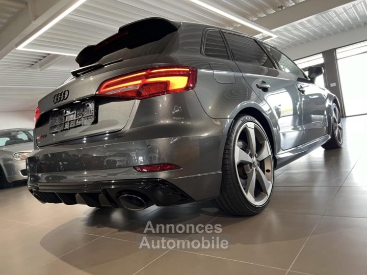 Audi RS3 Berline Quattro 25 TFSI - 400 - BV S-tronic 8V BERLINE PHASE 2 - 13