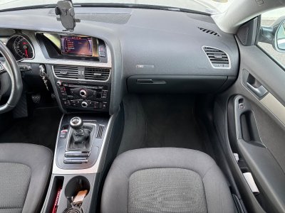 Audi A5 Sportback 20 TDI 177CV Ambiente - Révision OK / Régulateur de Vitesse - - 34