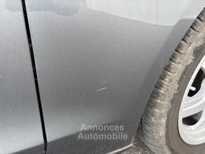 Audi A5 Sportback 20 TDI 177CV Ambiente - Révision OK / Régulateur de Vitesse - - 44