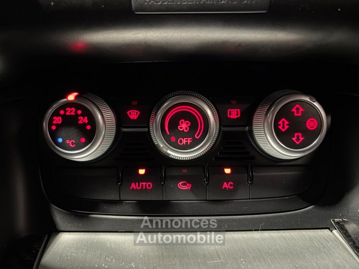 Audi TT RS COUPE 25 TFSI 340 Quattro S tronic - suivi d'entretien - parfait &eacute;tat - si&egrave;ges &eacute;lectriques - mode sport - magnetic ride - 25