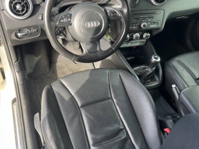Audi A1 12 TFSI 86ch Ambition Luxe - 12